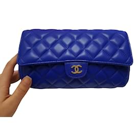 Chanel-Timeless-Bleu