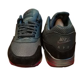 Nike-Turnschuhe-Blau