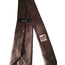 Hermès-gravata-Marrom