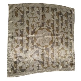 Guy Laroche Sciarpa Argento Bianco D'oro