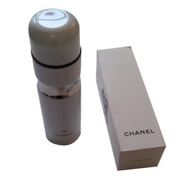 Chanel-Thermos-White