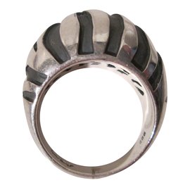 Autre Marque Judith Leiber Silver Ring Size 52 Silvery