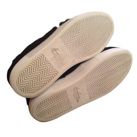 Joshua Sanders-Slip on-Black