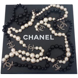 Chanel-Lange Halskette-Mehrfarben