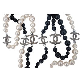 Chanel-Long necklace-Multiple colors