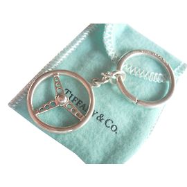 Tiffany & Co Volant key ring Silvery