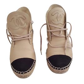 Chanel Alpercatas Preto Bege