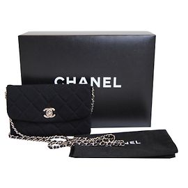 Aba intemporal mini bolsa chanel Preto
