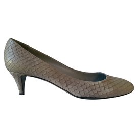 Sergio Rossi Python Pumps Beige Beige