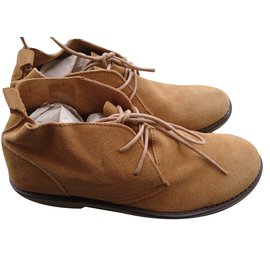 Steve Madden Boots Beige