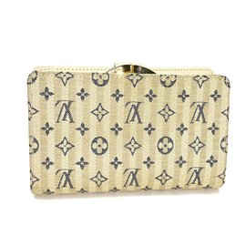 Louis Vuitton-French purse-Beige