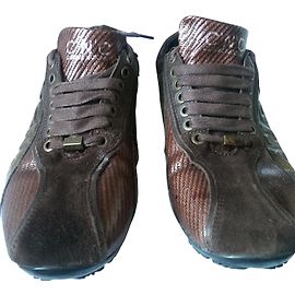 Costume National tênis Castanho escuro