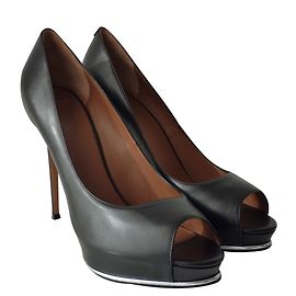 Escarpins à bout ouvert Givenchy en cuir de veau noir Noir