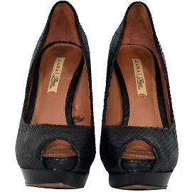 Zara Tacchi Nero