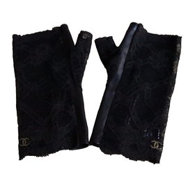 Chanel Luvas Preto