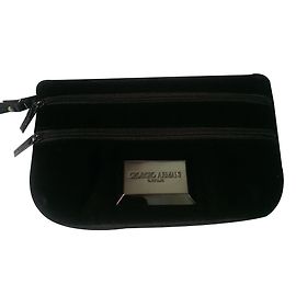 Giorgio Armani Clutch aus schwarzem Samt Schwarz