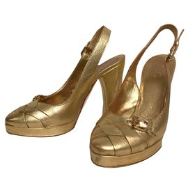 D&G-Heels-Golden