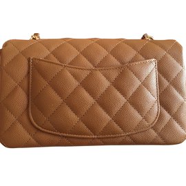 Chanel-TIMELESS-Caramelo