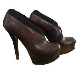 Fendi-Ankle Boots-Beige