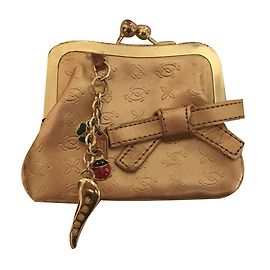 Autre Marque Carteira Carpisa Dourada em Couro Verniz com Charms Dourado
