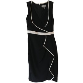 Robe noire sans manches col V Coast Noir