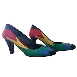 Mellow Yellow Metzcal de Jean Charles de Castelbajac Outro