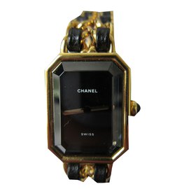 Chanel-Orologio raffinato-D'oro