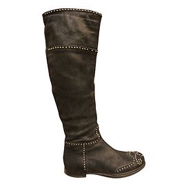 Stivali Miu Miu in pelle nera con borchie Nero