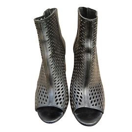Botas Ash de couro pretas com bico aberto Preto