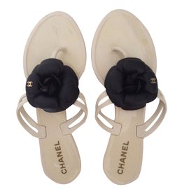 Chanel Sandals Eggshell