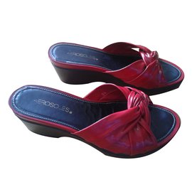 Autre Marque Aerosoles mulas de cuña Roja
