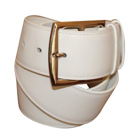 Hermès-Superbe ceinture modèle Etrivière HERMES.-Blanc