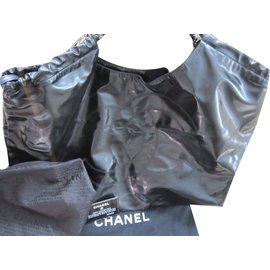 Chanel-Handtasche-Schwarz