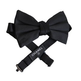 Chanel Bow tie Black