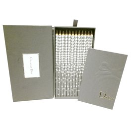 Christian Dior-Conjunto de 12 lápis-Branco,Cinza