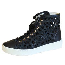 Chanel-Sneakers-Black