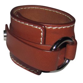 Céline-Bracelet-Brown