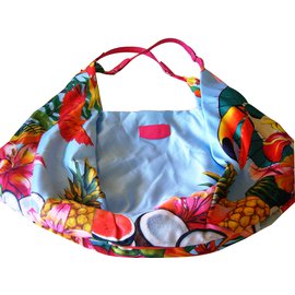 Escada Totes Multiple colors