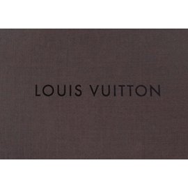 Louis Vuitton-Brincos-Castanho escuro