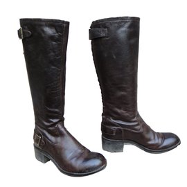 Ash-Boots-Dark brown
