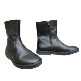 Apc-Boots-Black