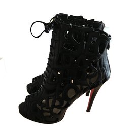 Christian Louboutin-Lady letter-Black