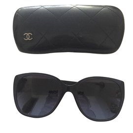 Chanel Sunglasses Navy blue