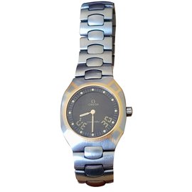 Omega-Quartz Watches-Black