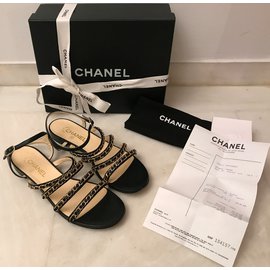 Chanel-Sandalias-Negro