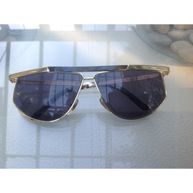 Fendi-Sunglasses-Golden