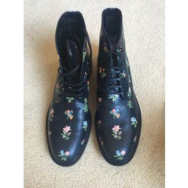 Saint Laurent-Ankle Boots-Liberty print