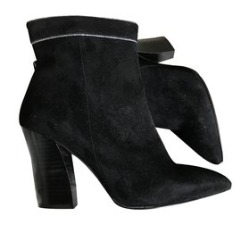 Autre Marque Black Leather Ankle Boots High Heels Black