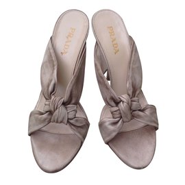 Prada Mulas Bege