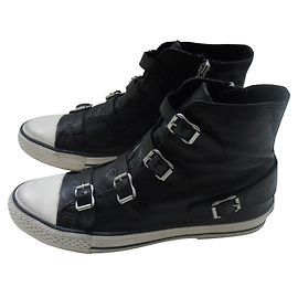 Ash Virgin Black